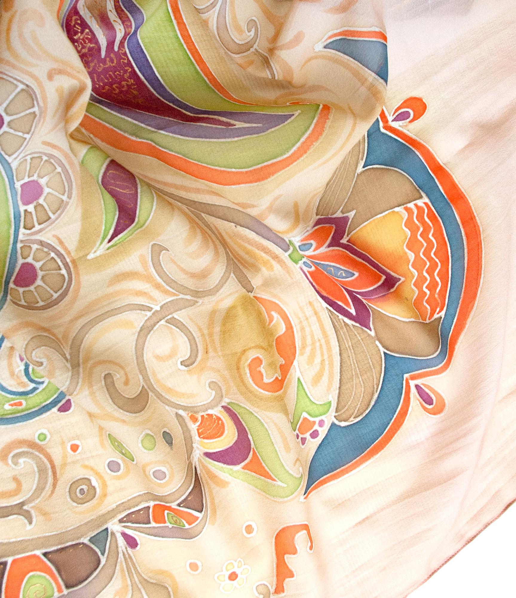 Шёлковый платок ручной работы.  Песочный пейсли.