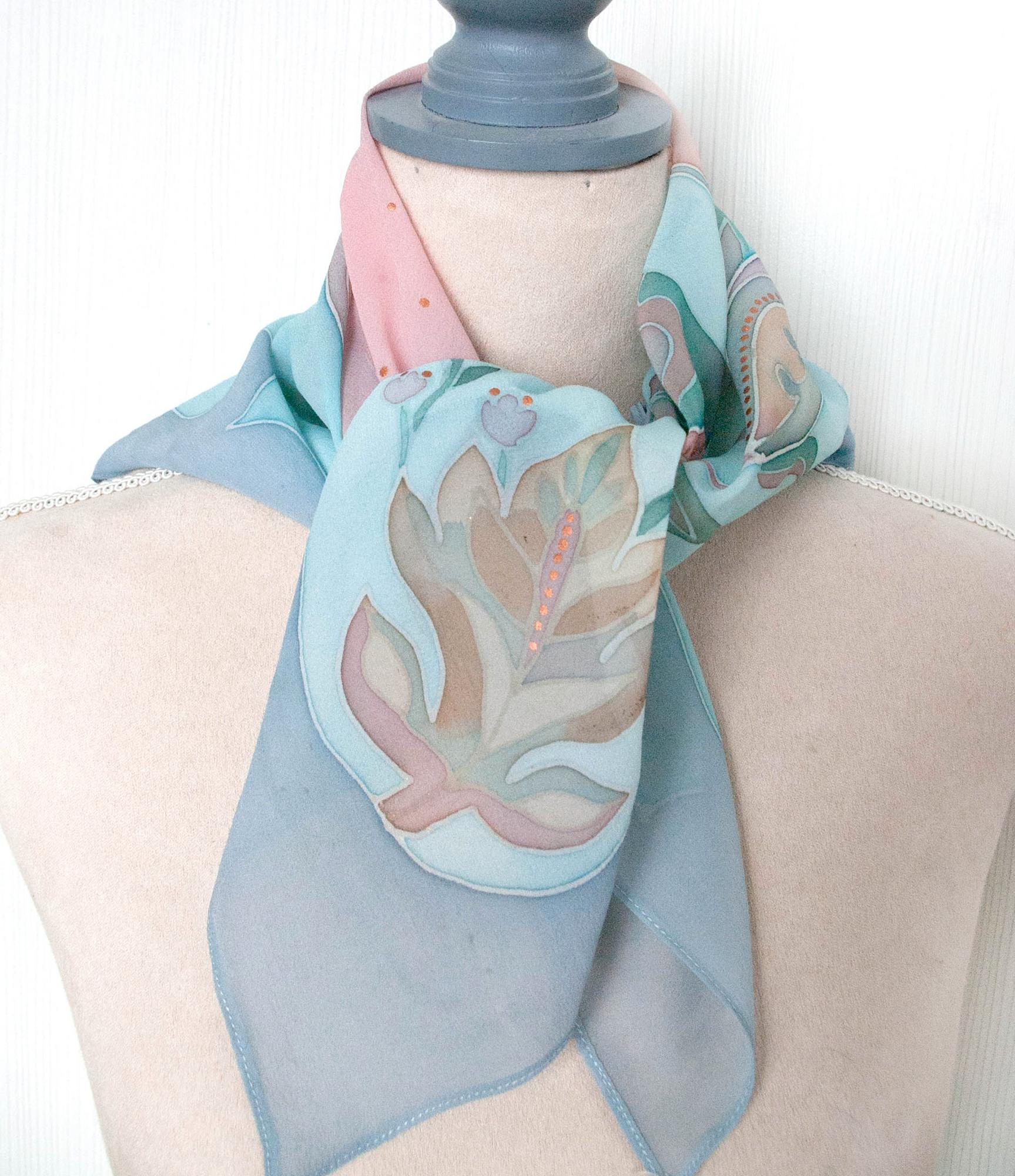 Шёлковый платок ручной работы.  Тишина