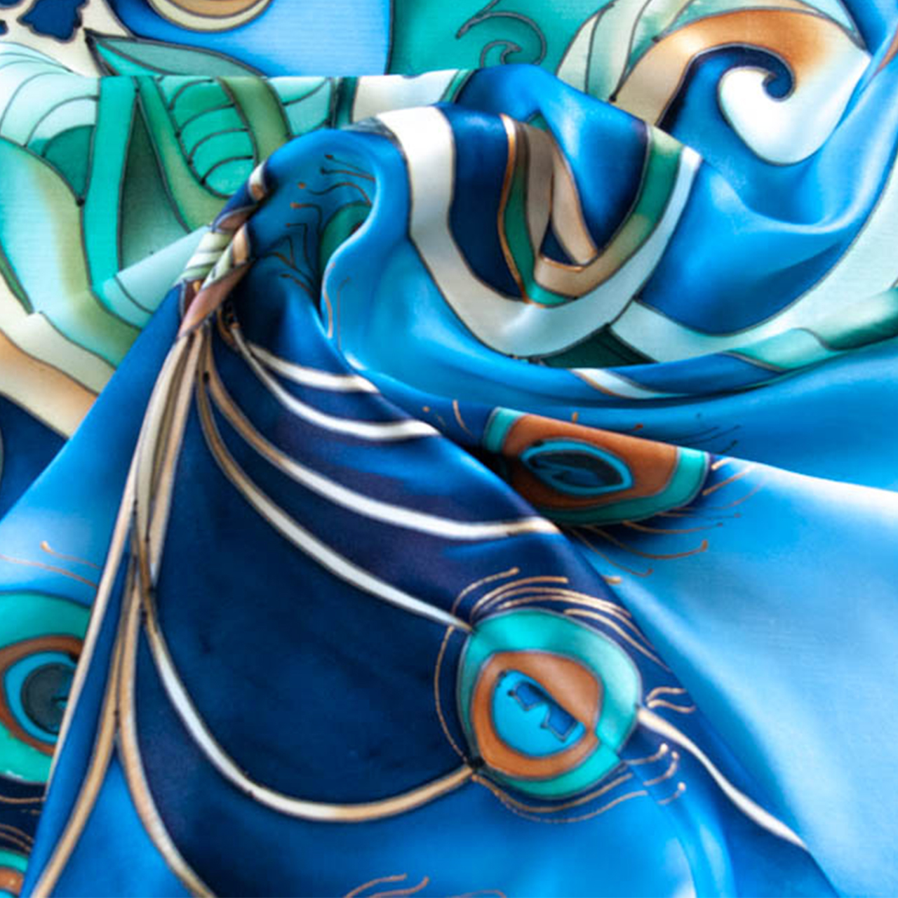 Шелковый платок ручной работы "Перья павлина"