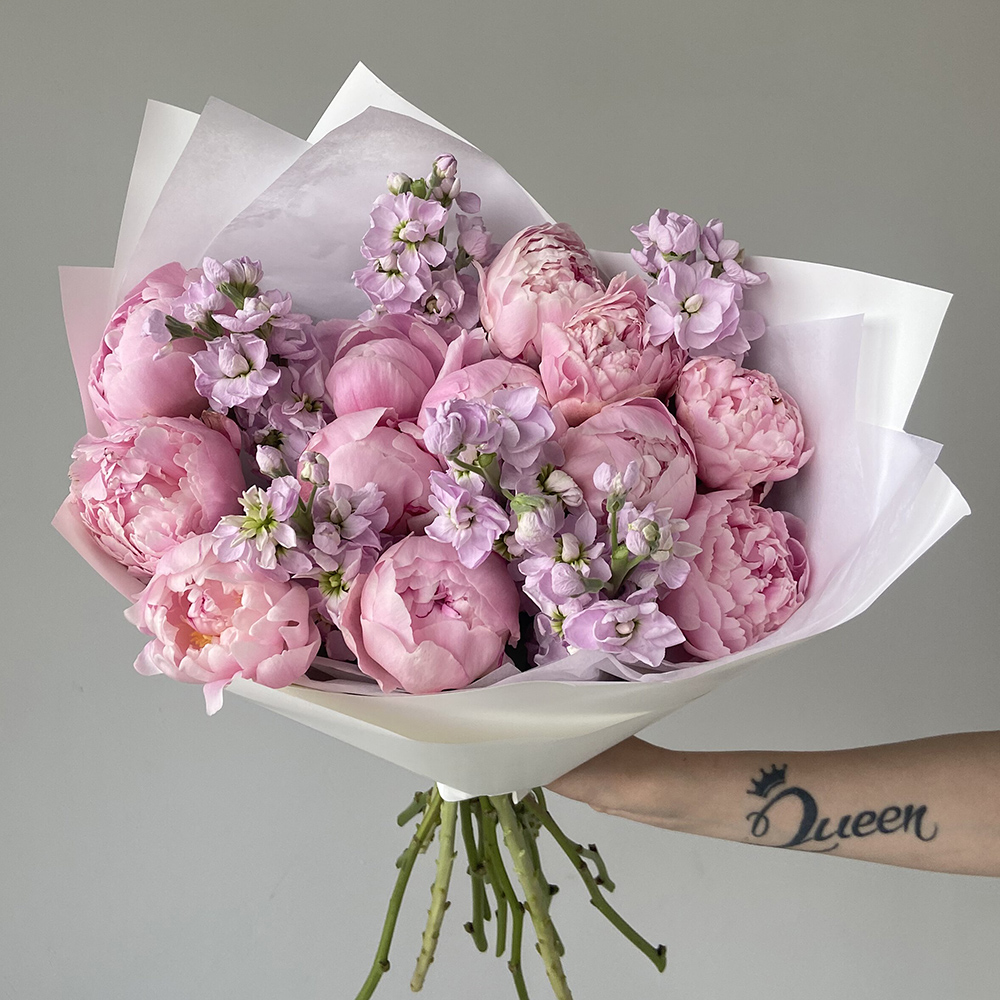 Букет пионов "Весеннее наслаждение"
