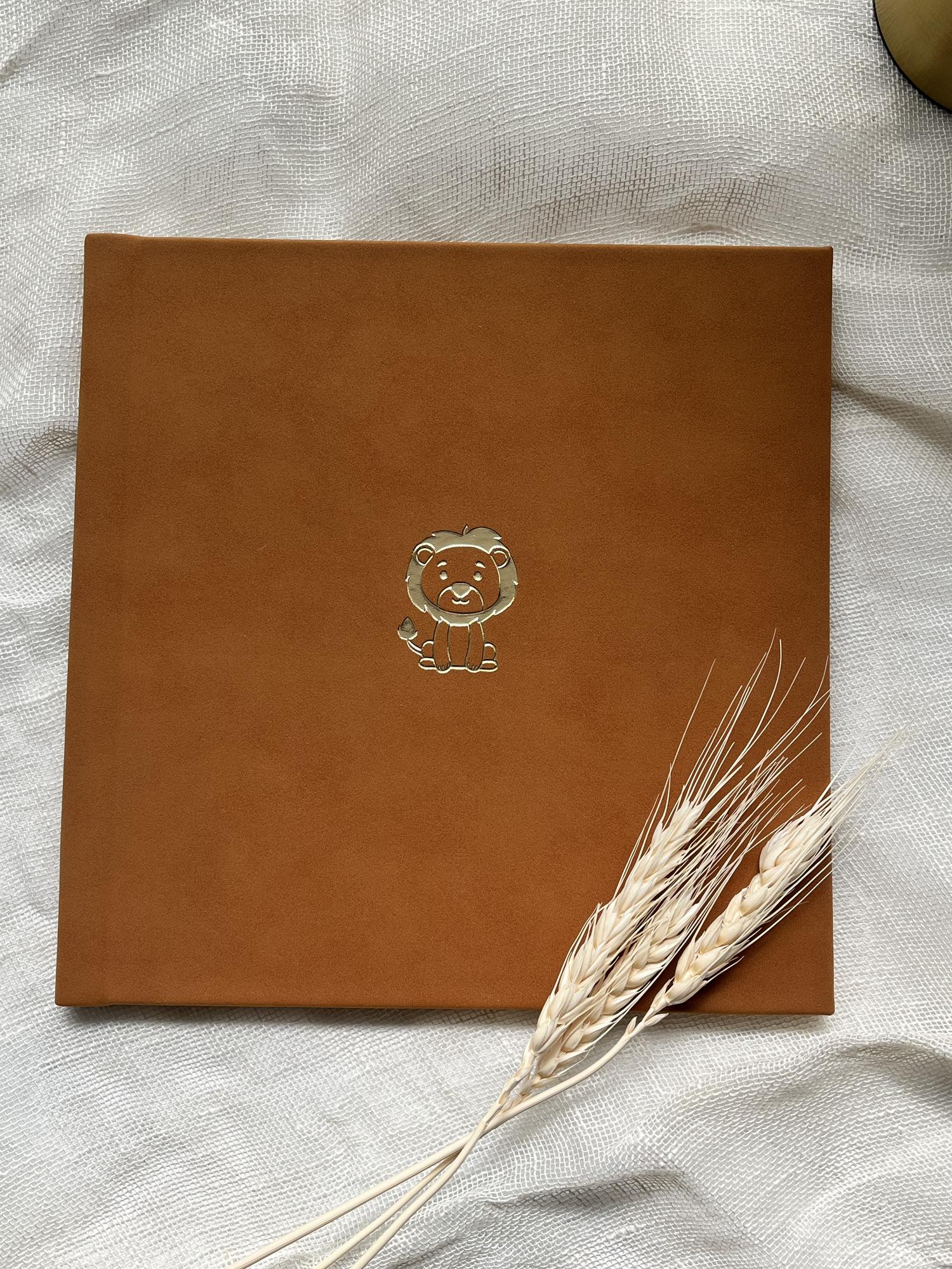 ФОТОЖУРНАЛ В МЯГКОЙ ОБЛОЖКЕ ПОД ВЕЛЮР  20Х20 см