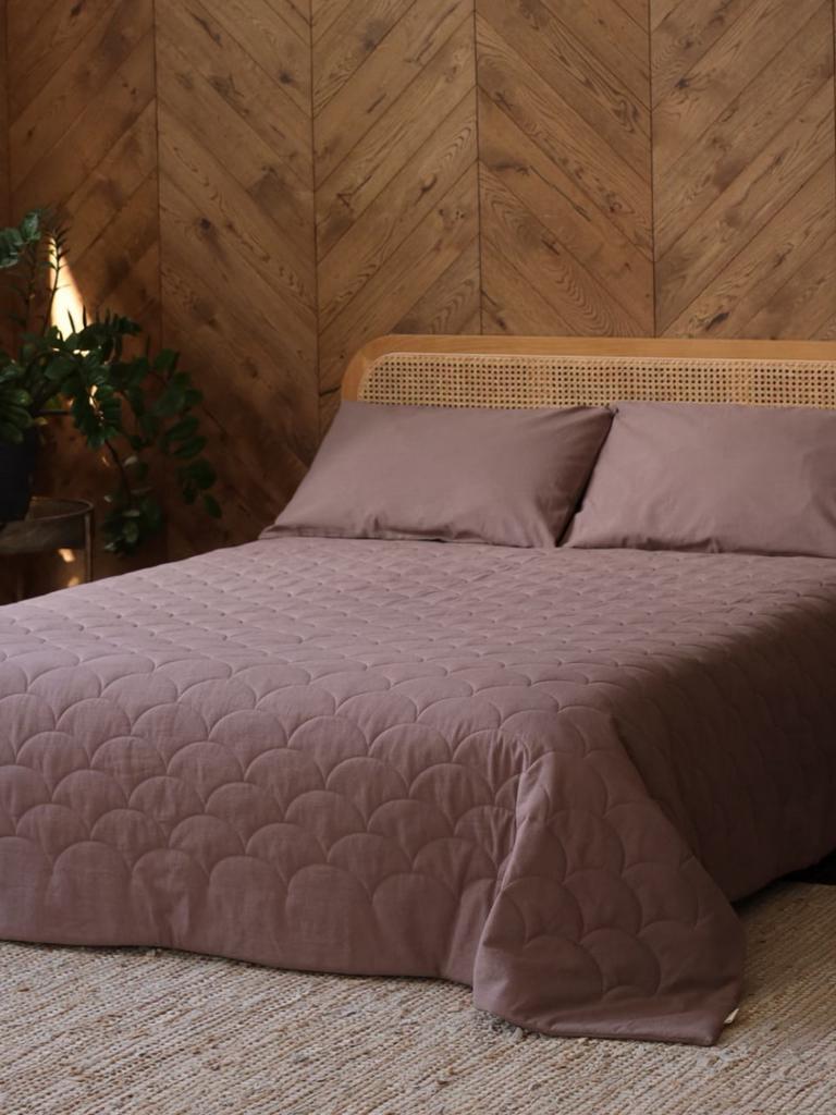 LINEN GRAPE/Линен Грейп, покрывало льняное, цвет бордовый