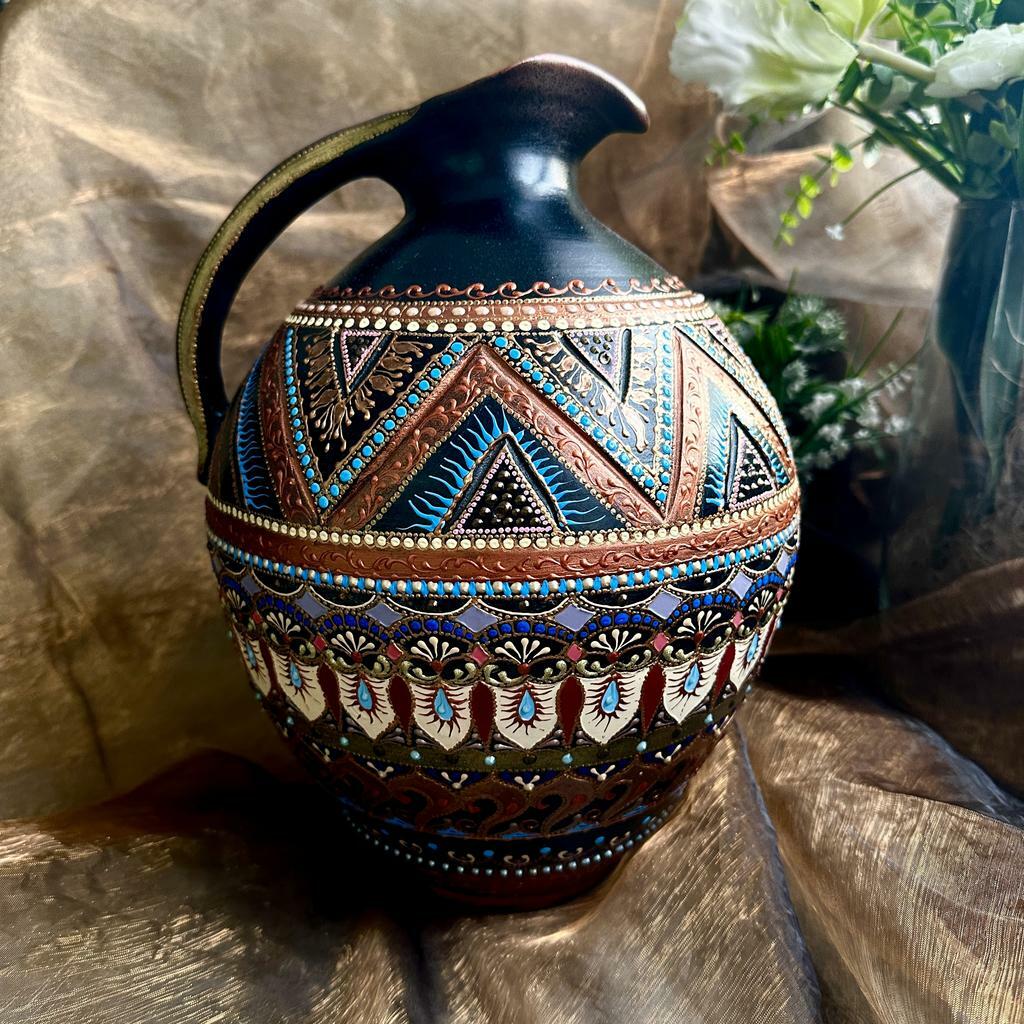 Кувшин декоративный Еquilibris