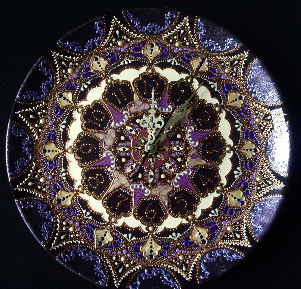 Часы настенные Purple nights of the East