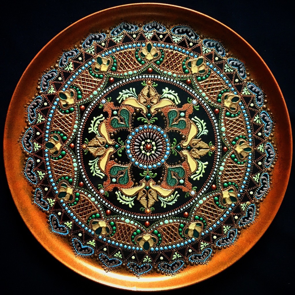 Тарелка декоративная Exciting