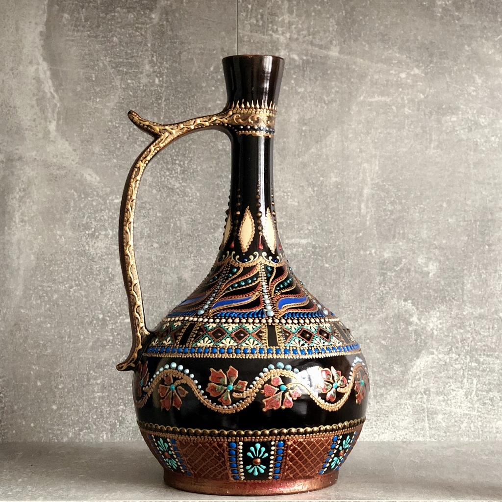 Кувшин декоративный  Carmine wine