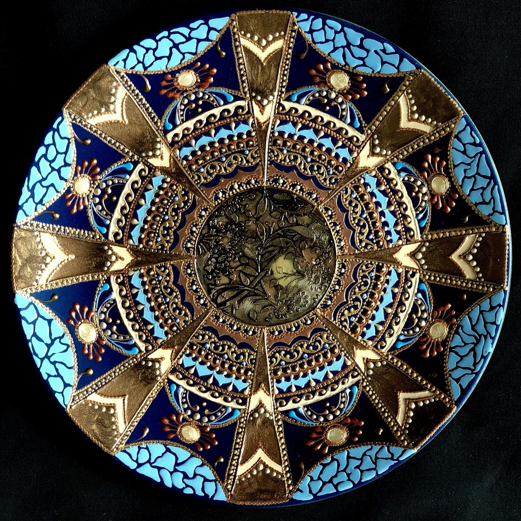 Тарелка декоративная Phenomenon