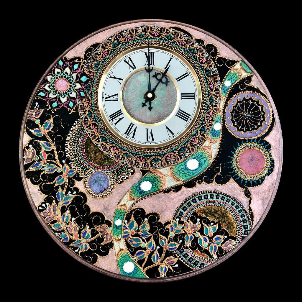 Часы настенные Pink Moon