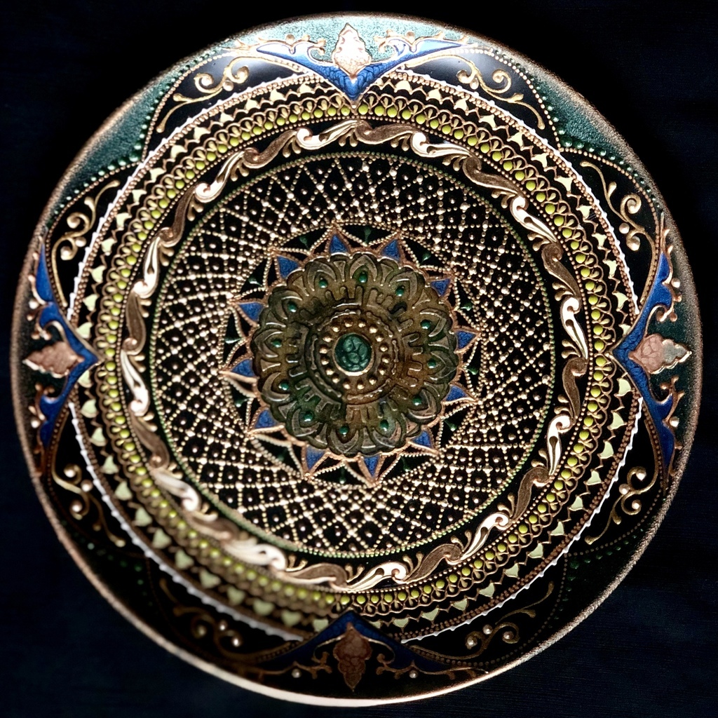 Тарелка декоративная Dor-Dinen