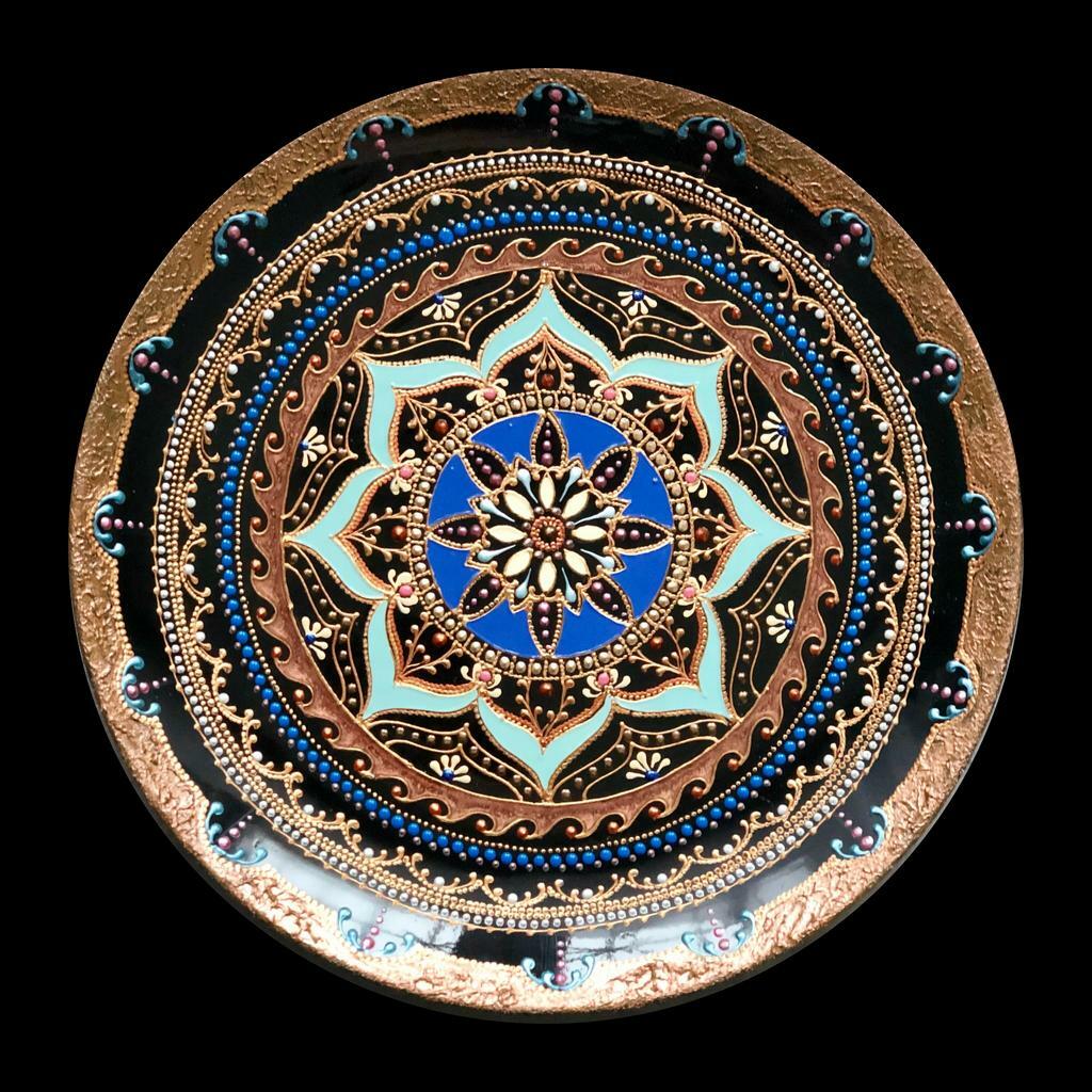 Тарелка декоративная Mahan