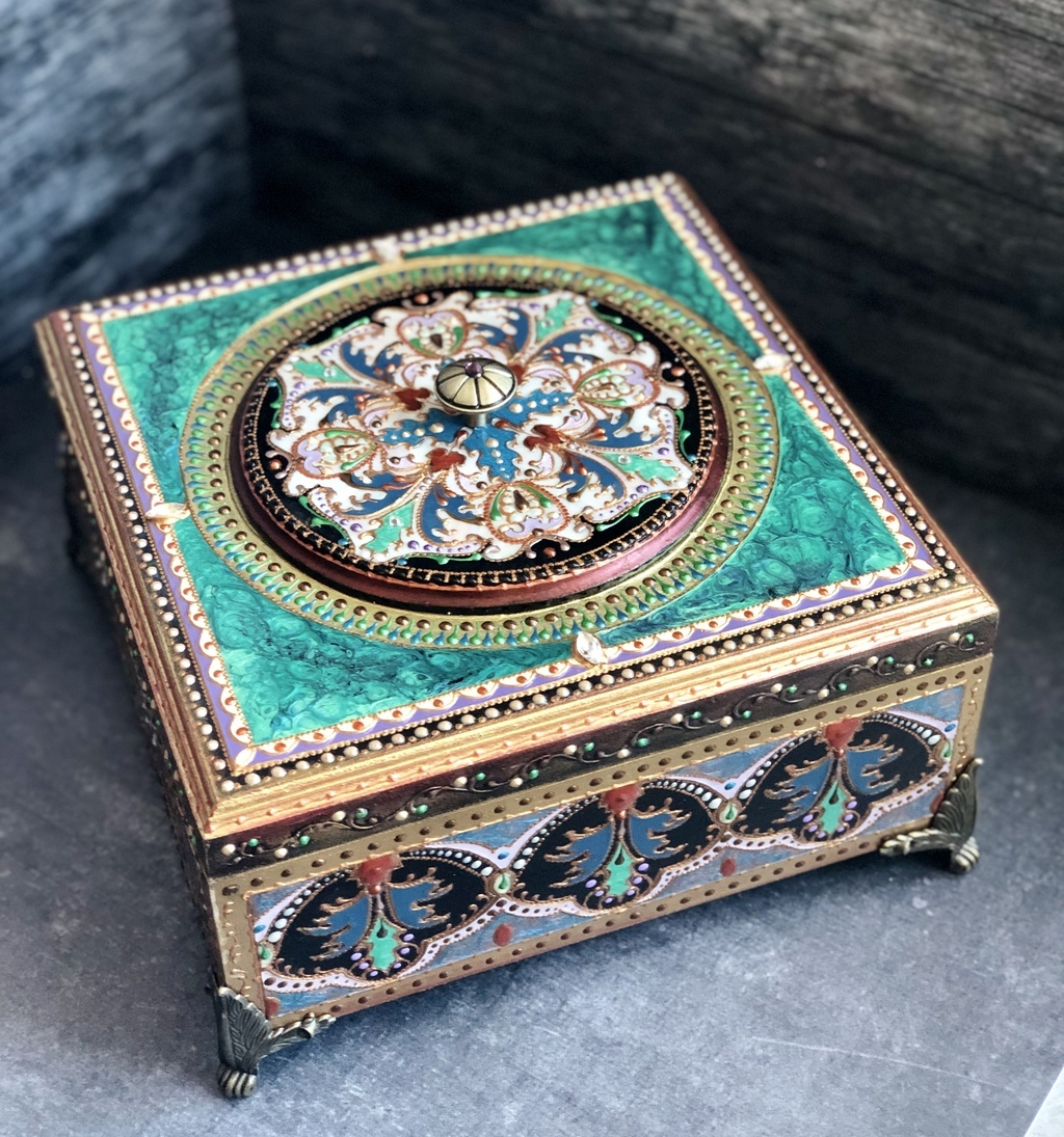 Шкатулка декоративная Emerald flower 2