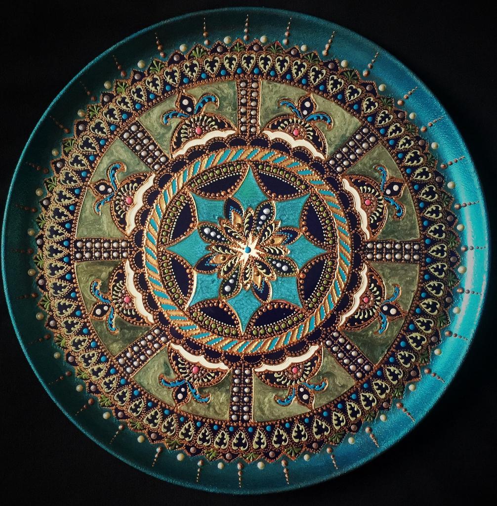 Тарелка декоративная Twilight zone’s