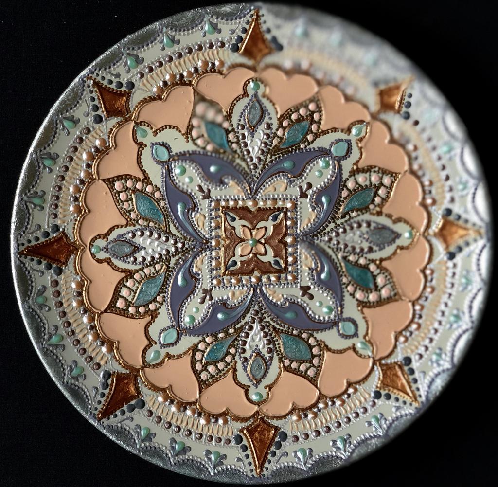 Тарелка декоративная Cream mousse