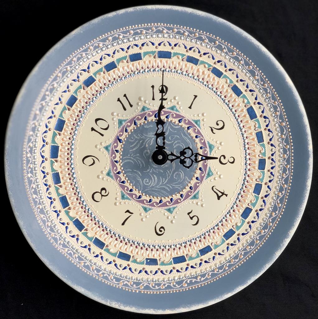 Часы настенные Arius