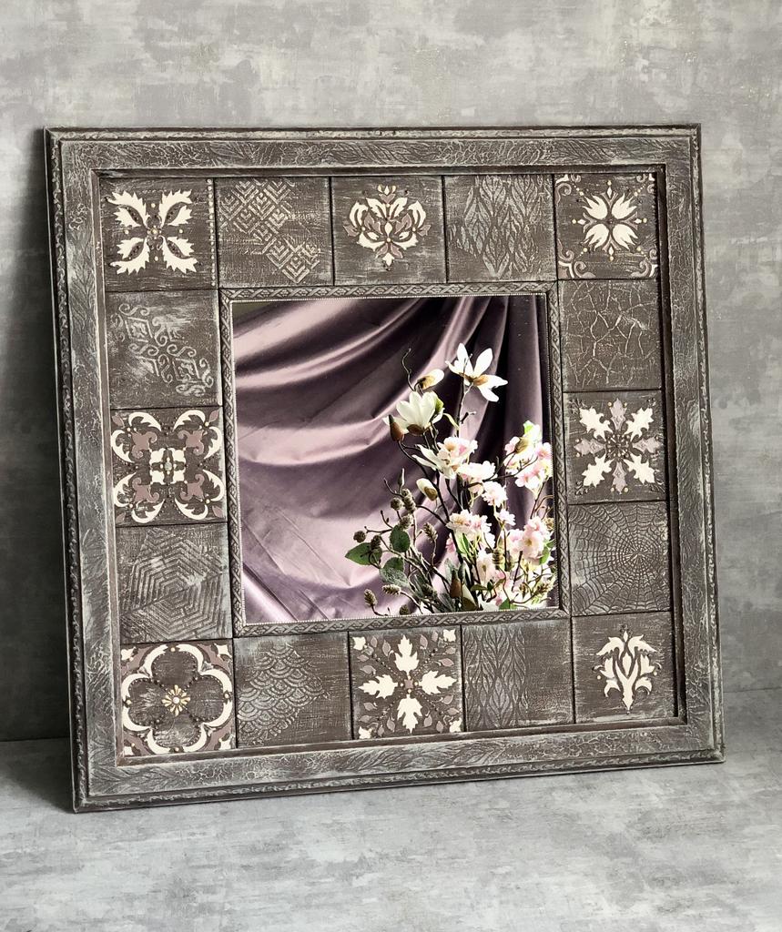 Зеркало интерьерное Beyond love