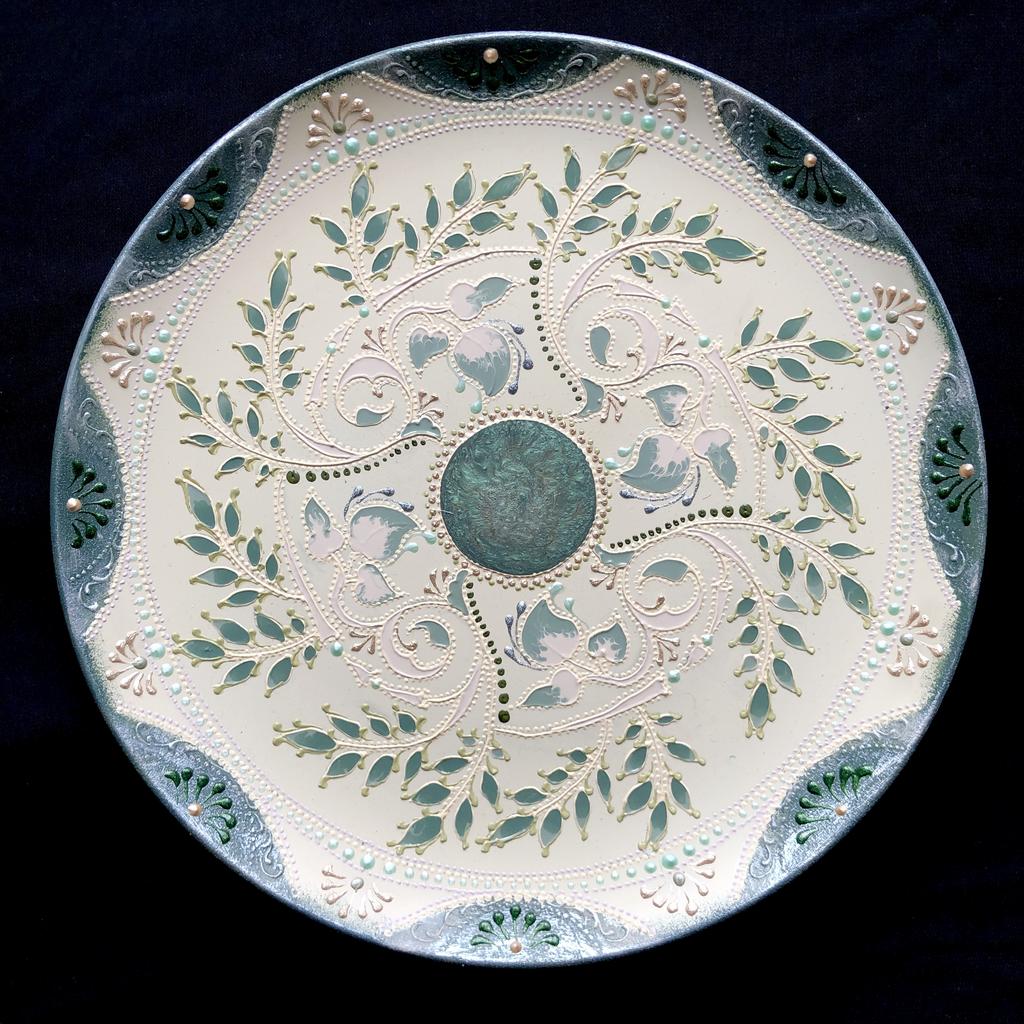 Тарелка декоративная Дуновение ветра