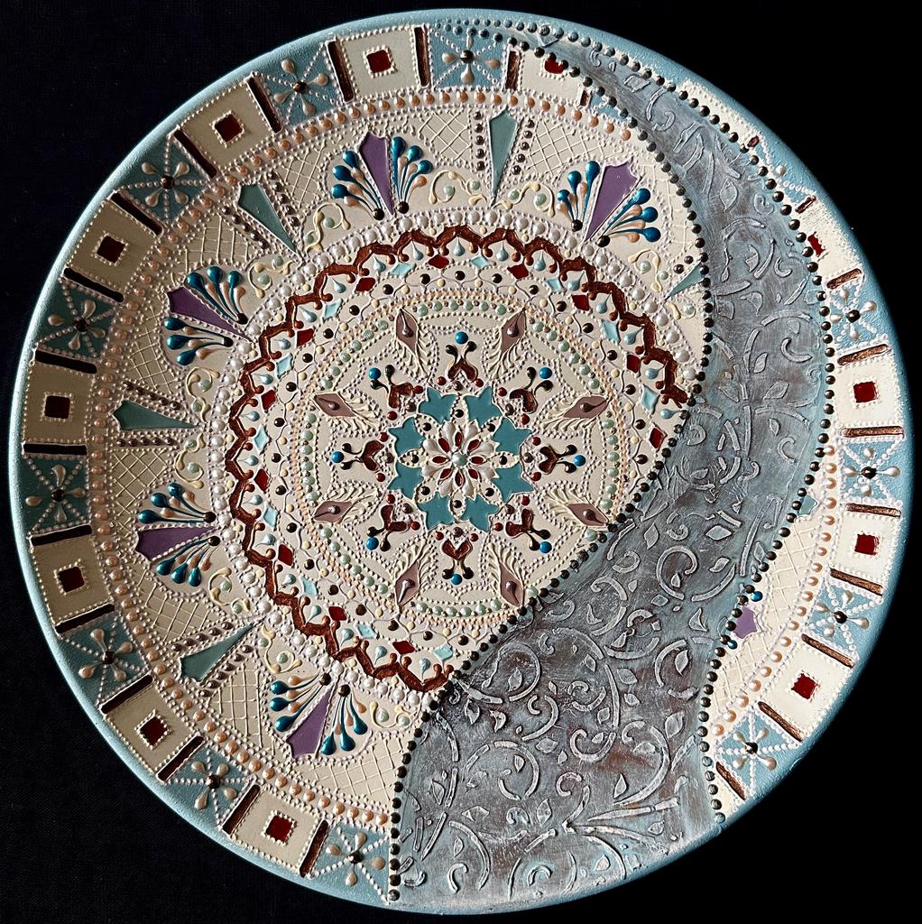 Тарелка декоративная "Над облаками"