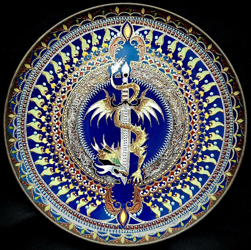 Тарелка  из серии "Меч дракона" (30 см)