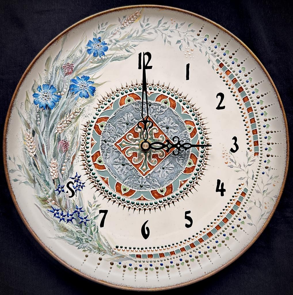 Часы настенные August
