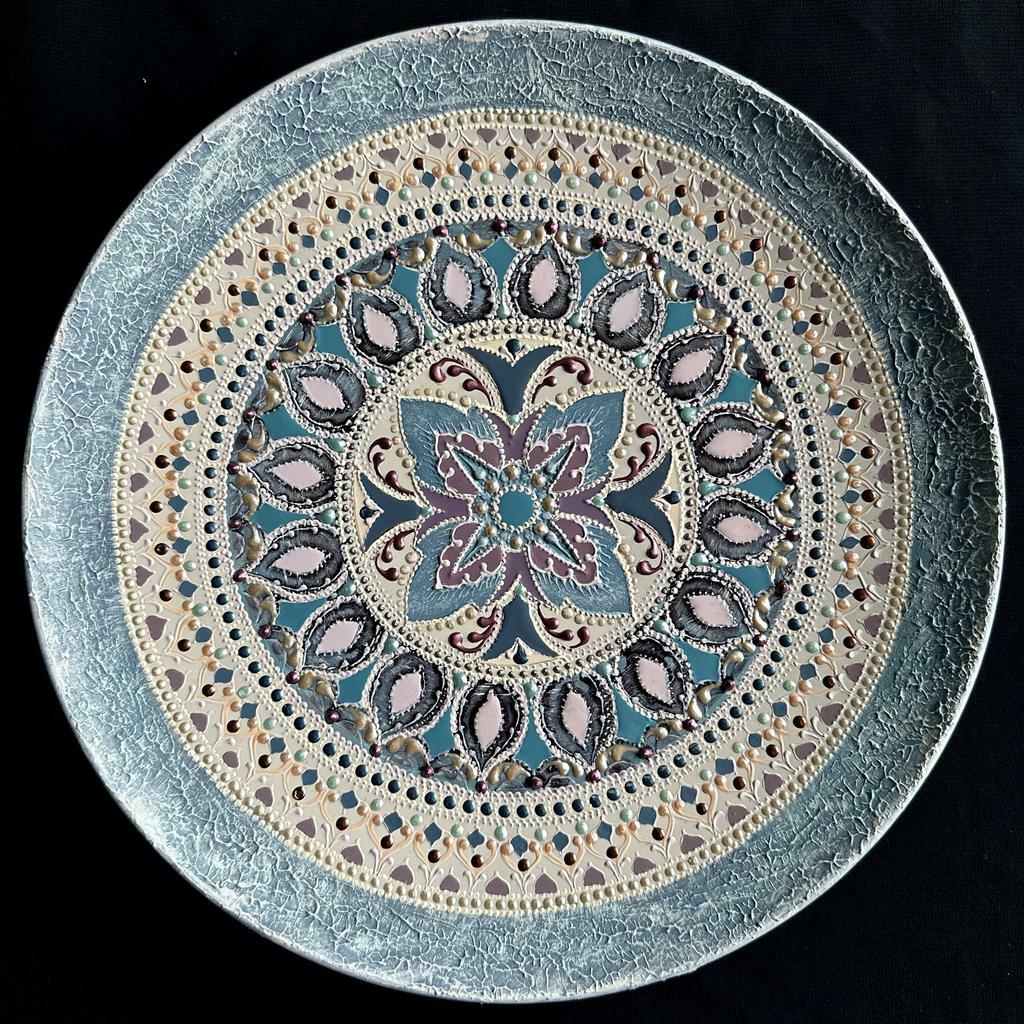 Тарелка серия Steely tenderness