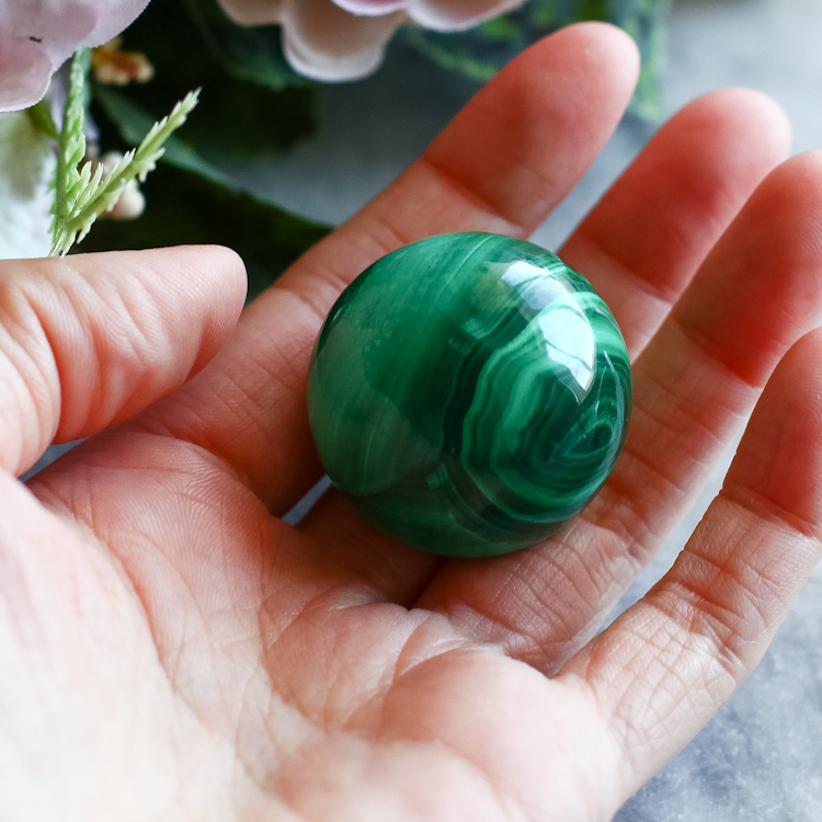Шар из малахита