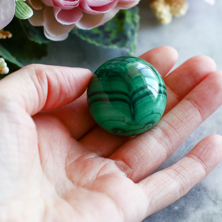 Шар из малахита