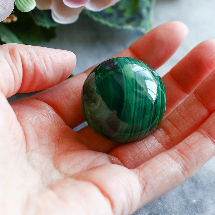 Шар из малахита