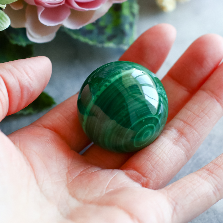 Шар из малахита