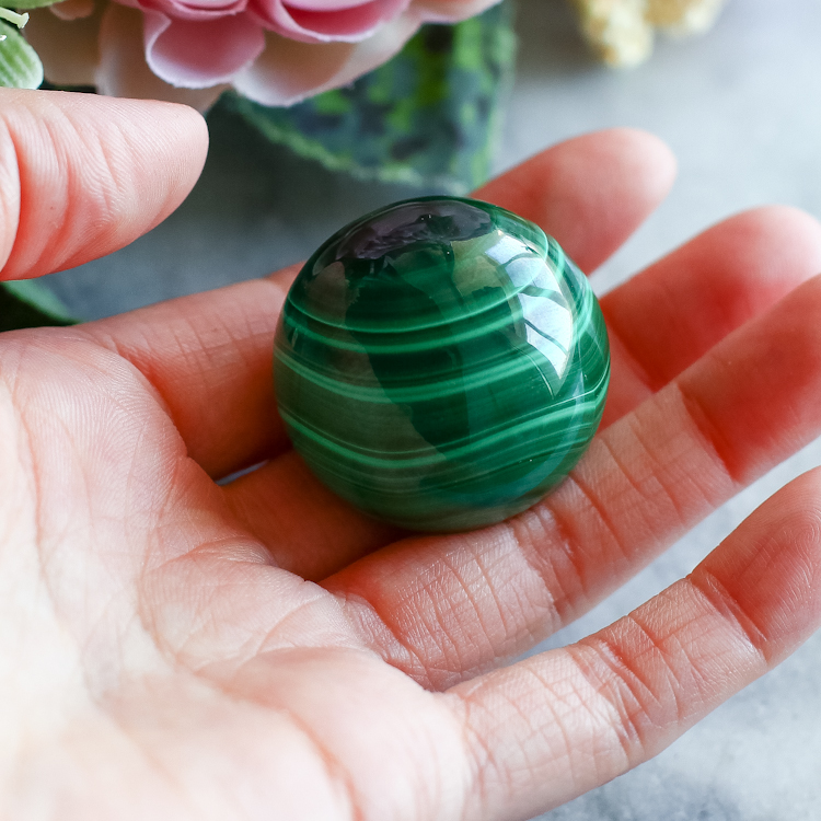 Шар из малахита