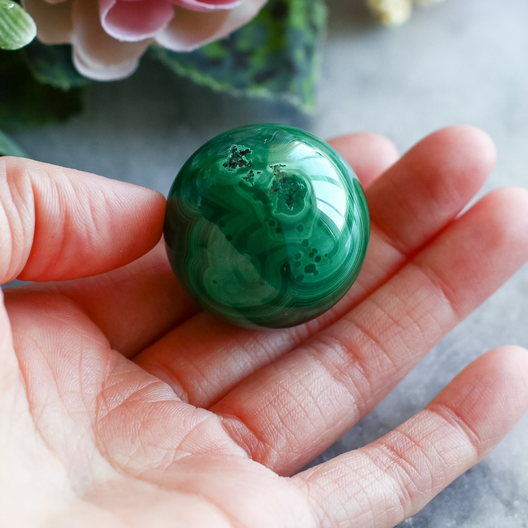 Шар из малахита