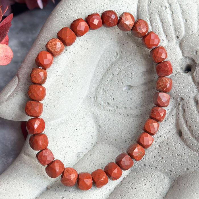 Браслет Ограненная Красная Яшма