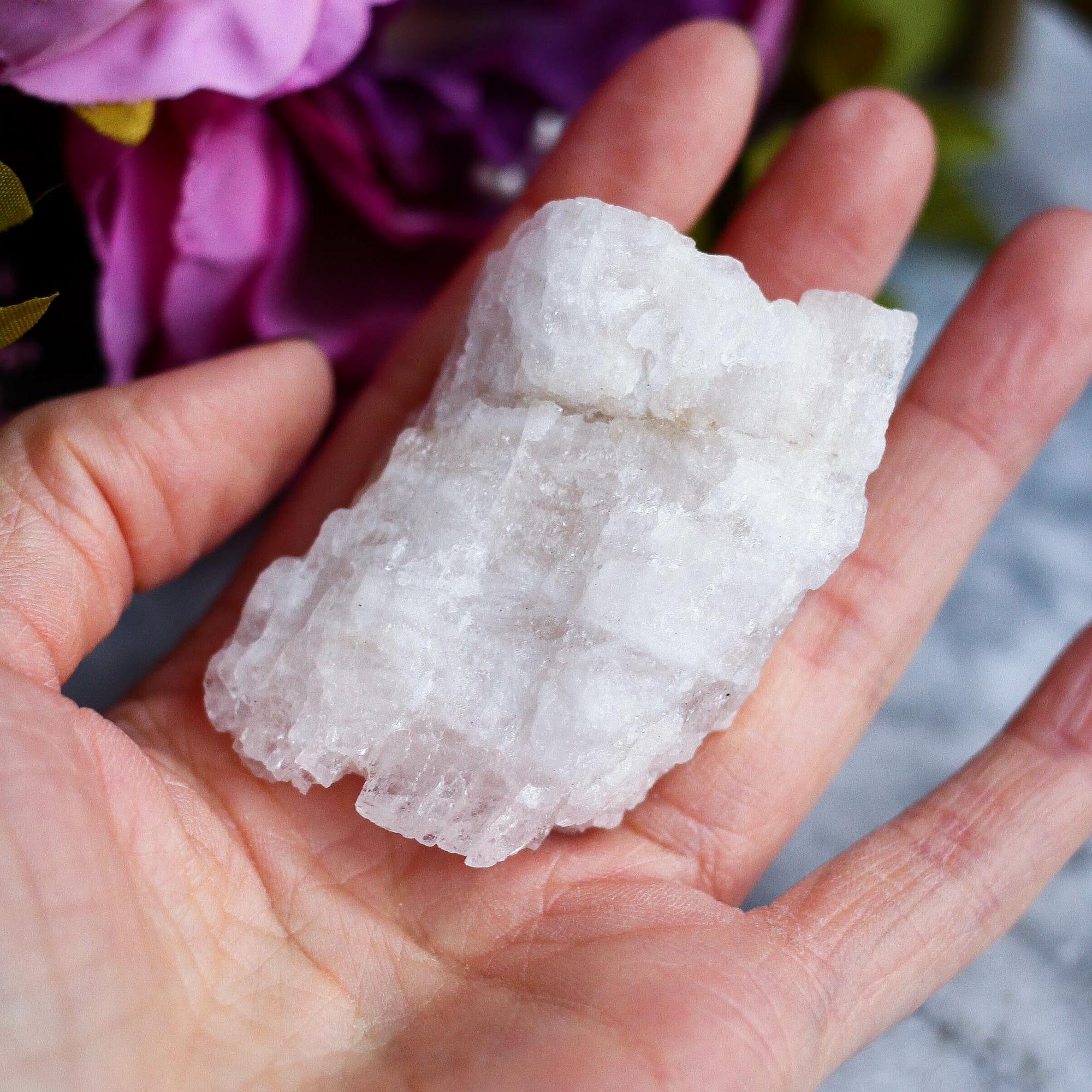 Морганит (розовый берилл) необработанный