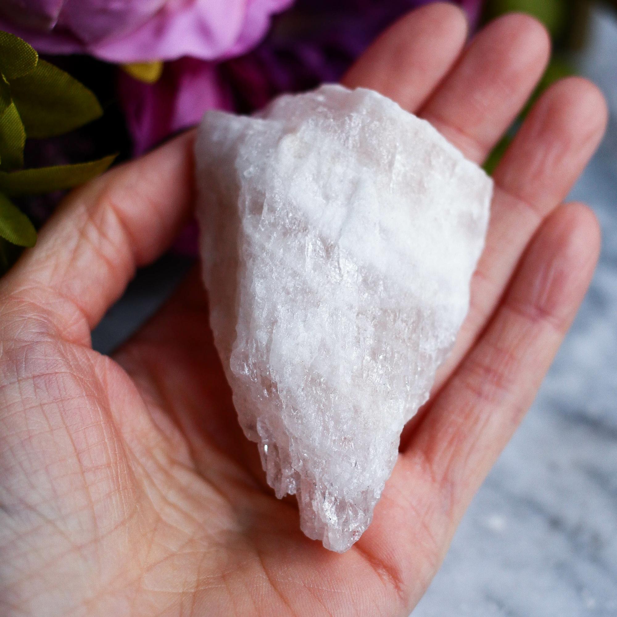 Морганит (розовый берилл) необработанный