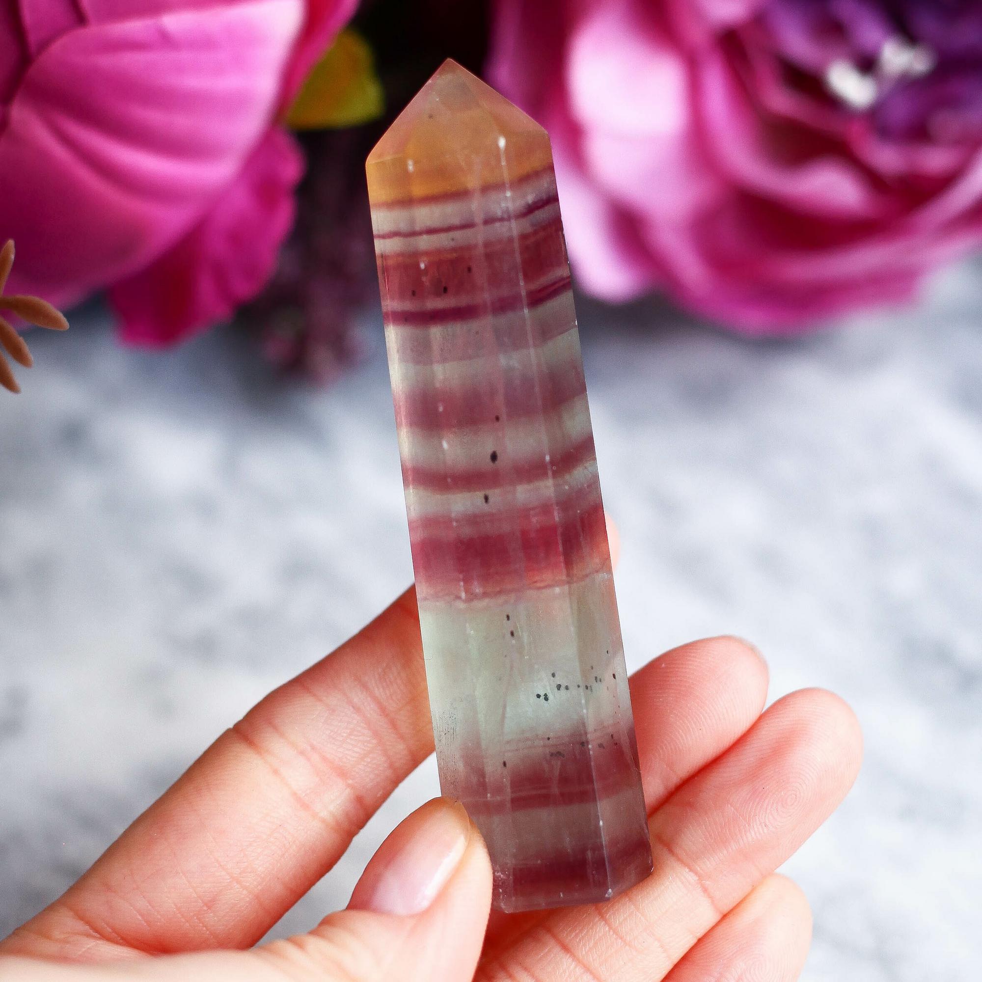 Кристалл-генератор из флюорита