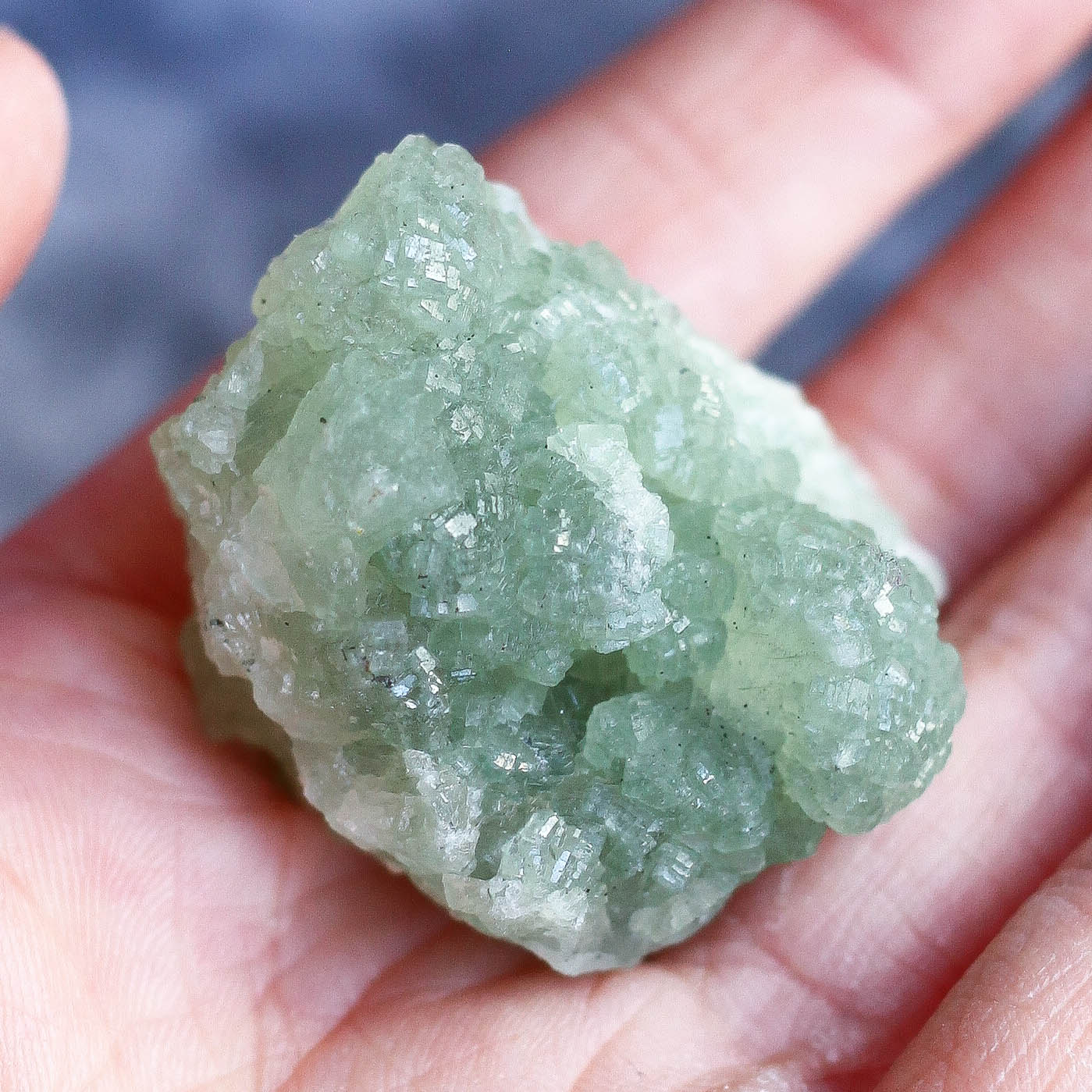 Пренит кристаллический