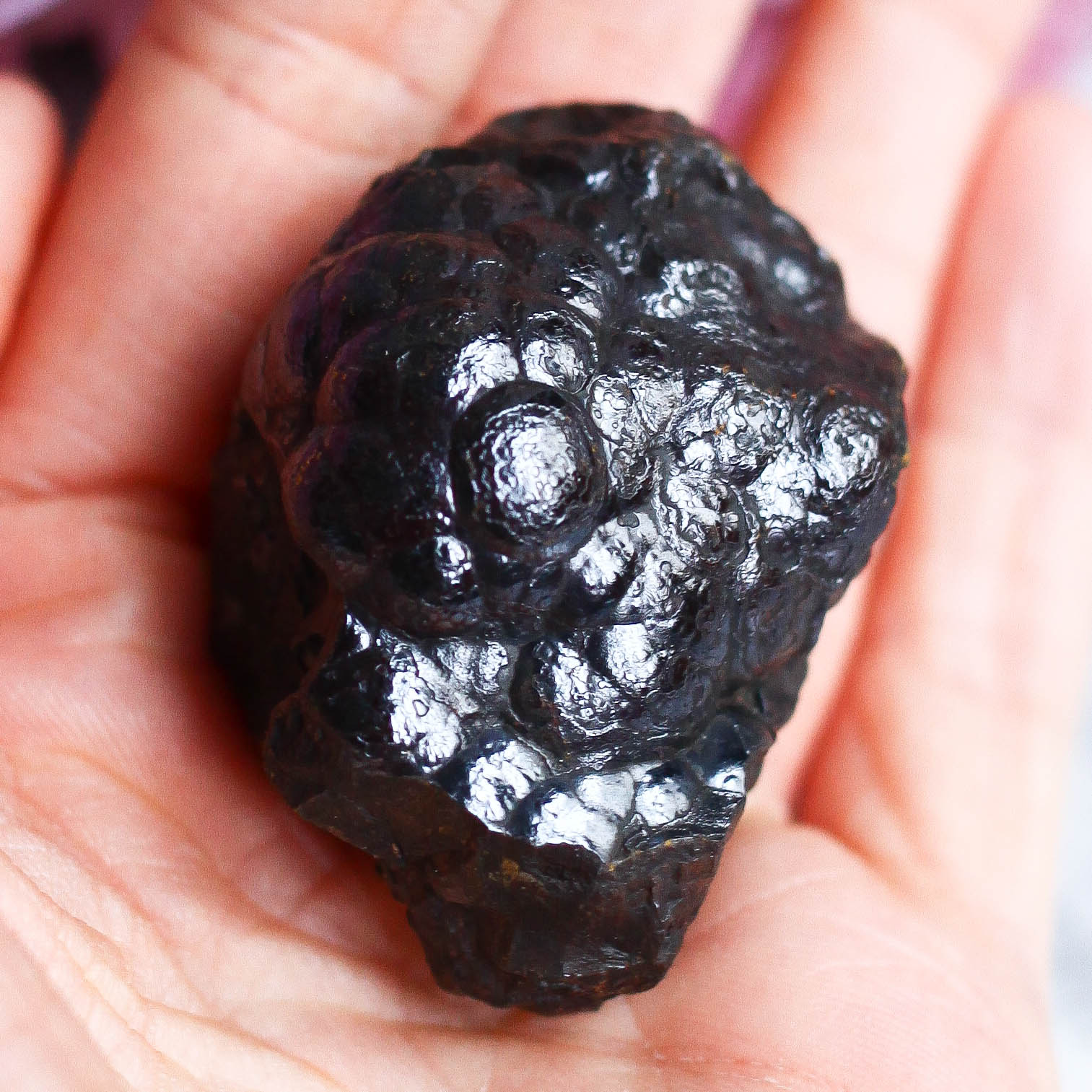 Гематит (почковидный сросток)