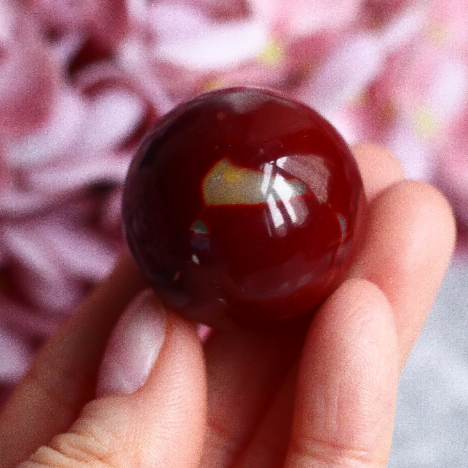 Мукаит в форме шара