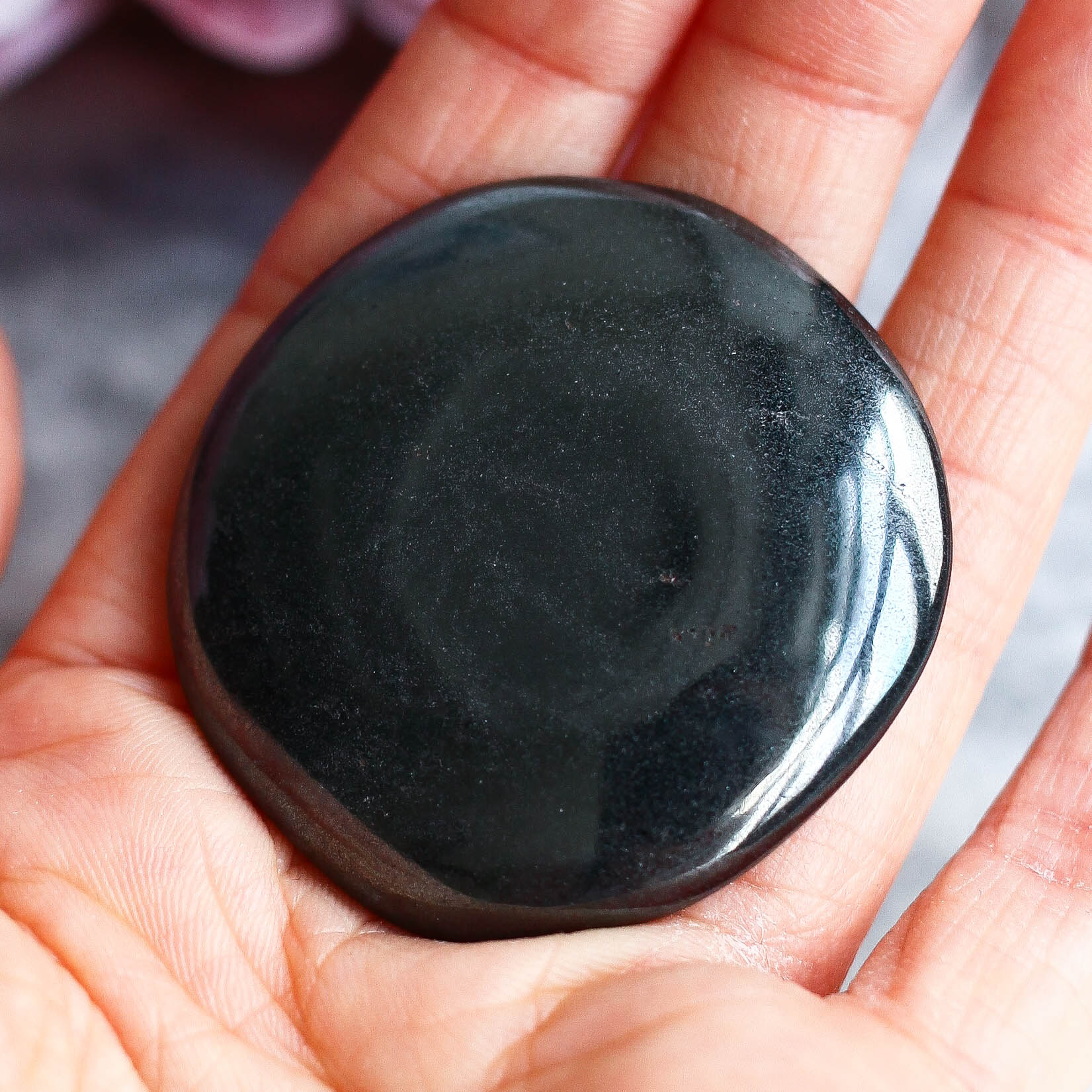 Гематит в форме гальки