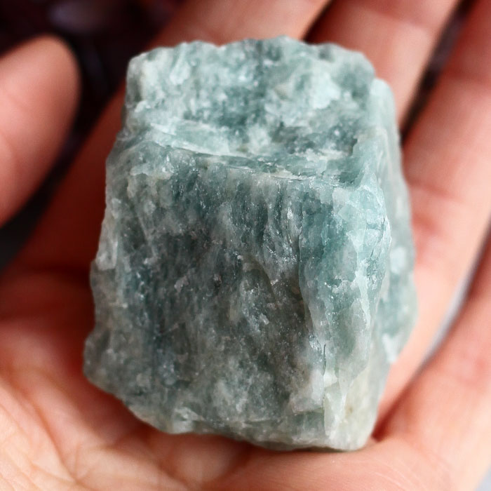 Аквамарин (голубой берилл) необработанный