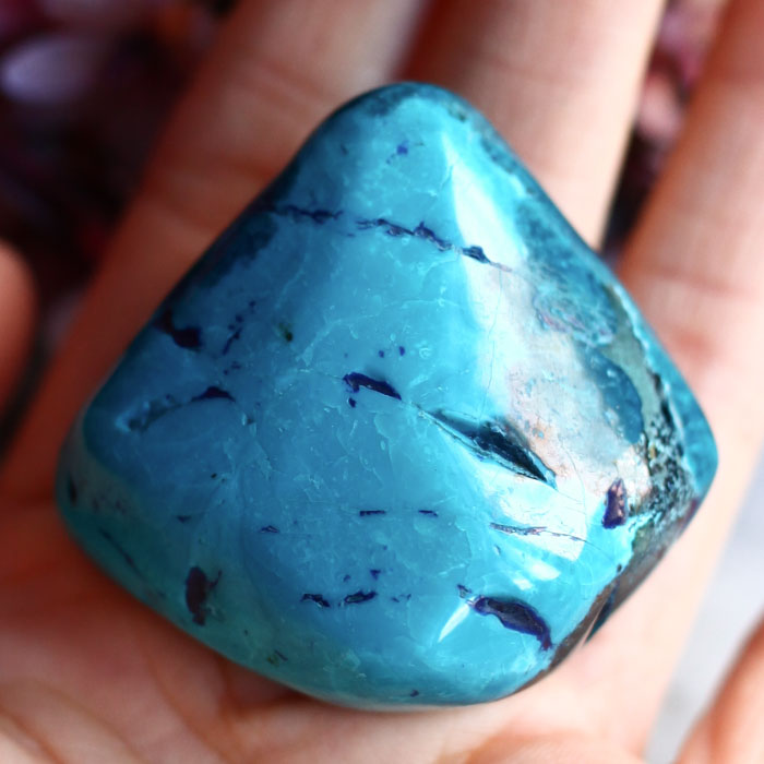 Хризоколла с малахитом в форме гальки