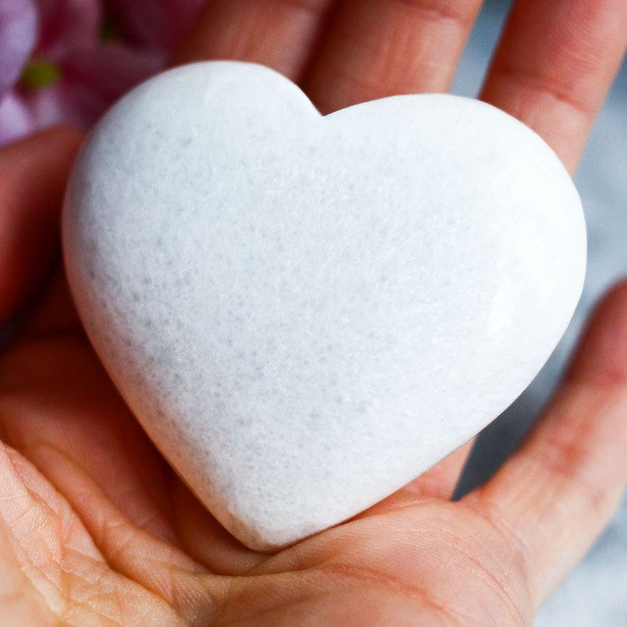 Сколецит в форме сердца