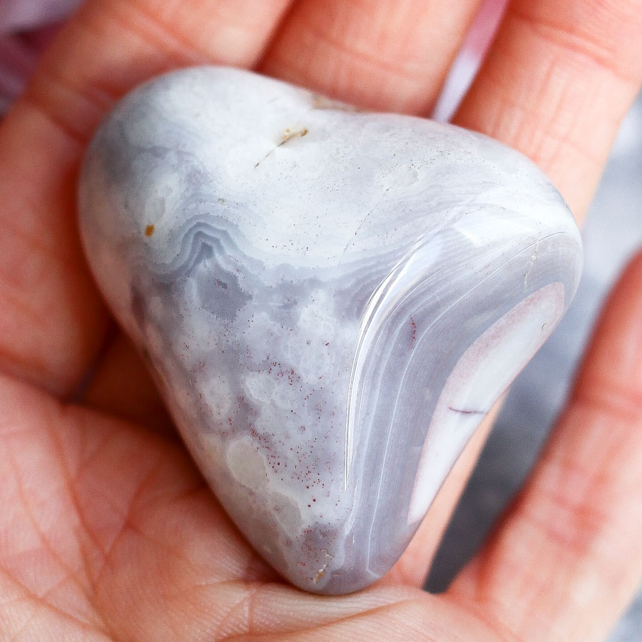 Ботсванский агат в форме гальки