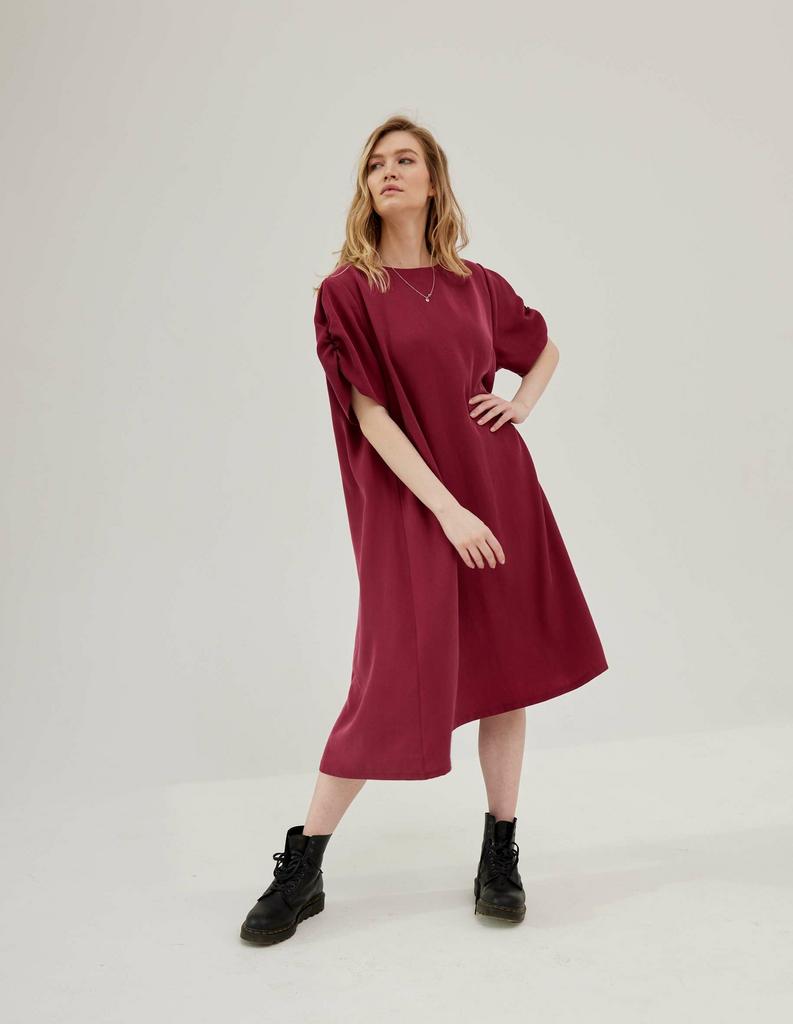 Платье из винного тенсела
