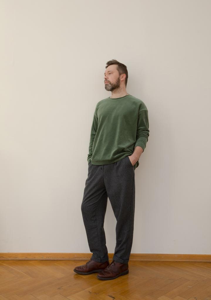 Серые брюки в ёлочку из шерсти с хлопком