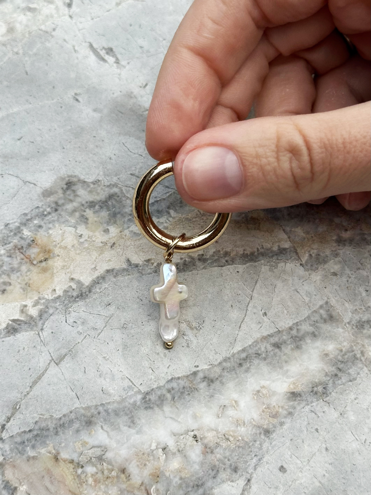 Крест "Веносса" из жемчуга