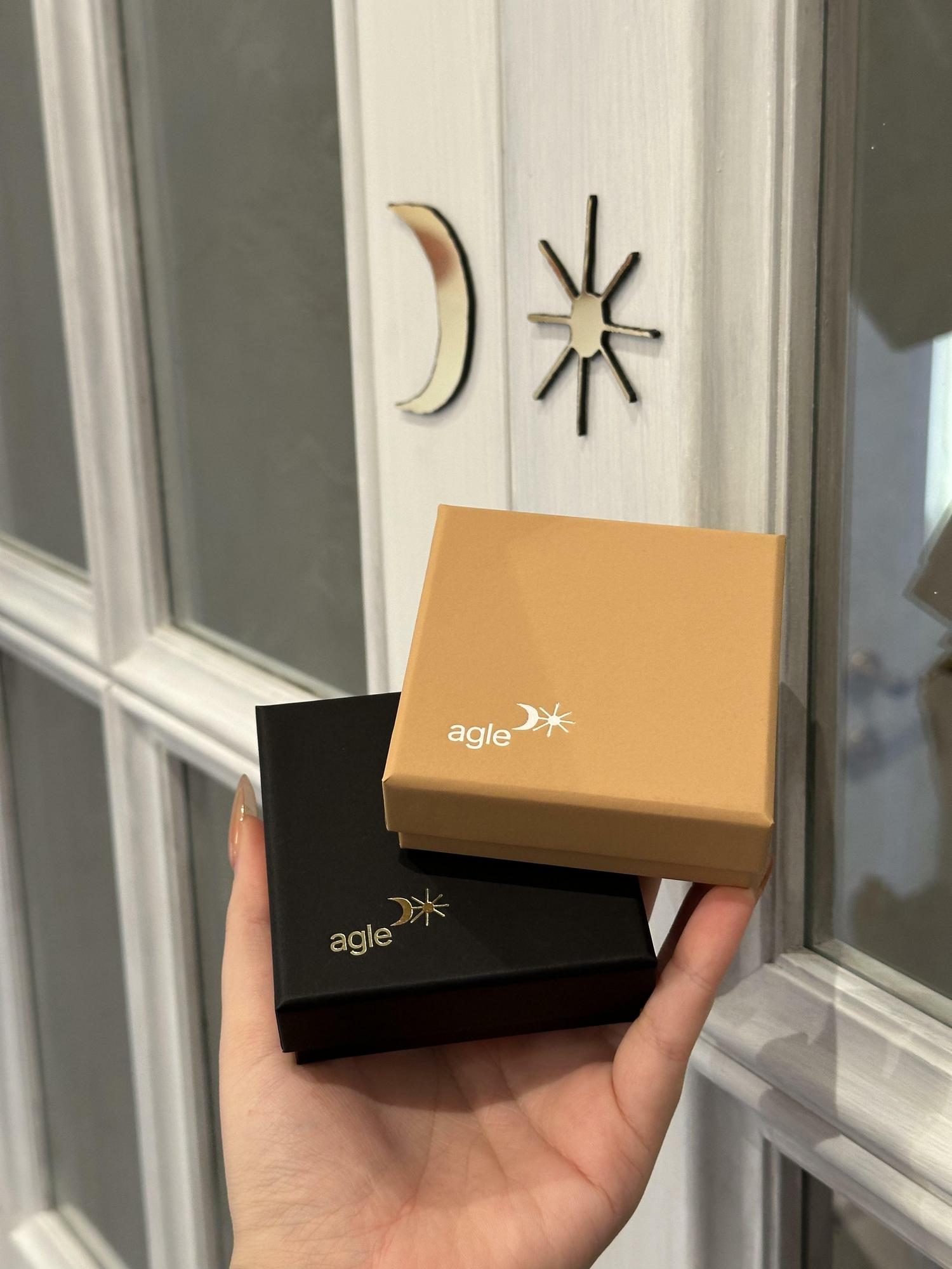 Коробка с логотипом