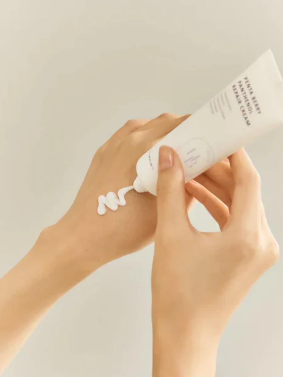 Интенсивно восстанавливающий крем HEVEBLUE Penta Berry Panthenol Repair Cream 50ml