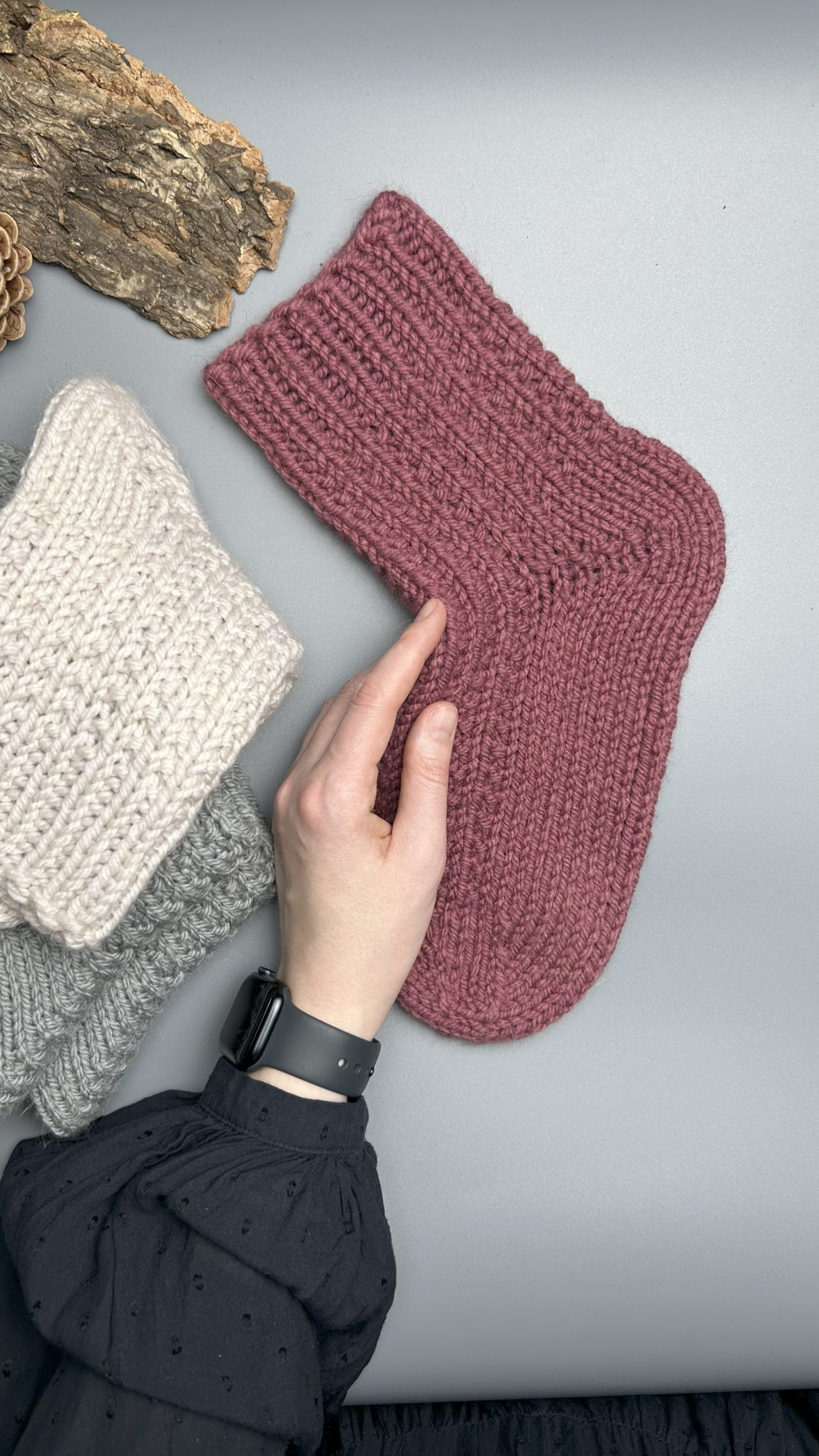 МК носки SIMPLE SOCKS (носки, которые вяжутся за несколько часов)