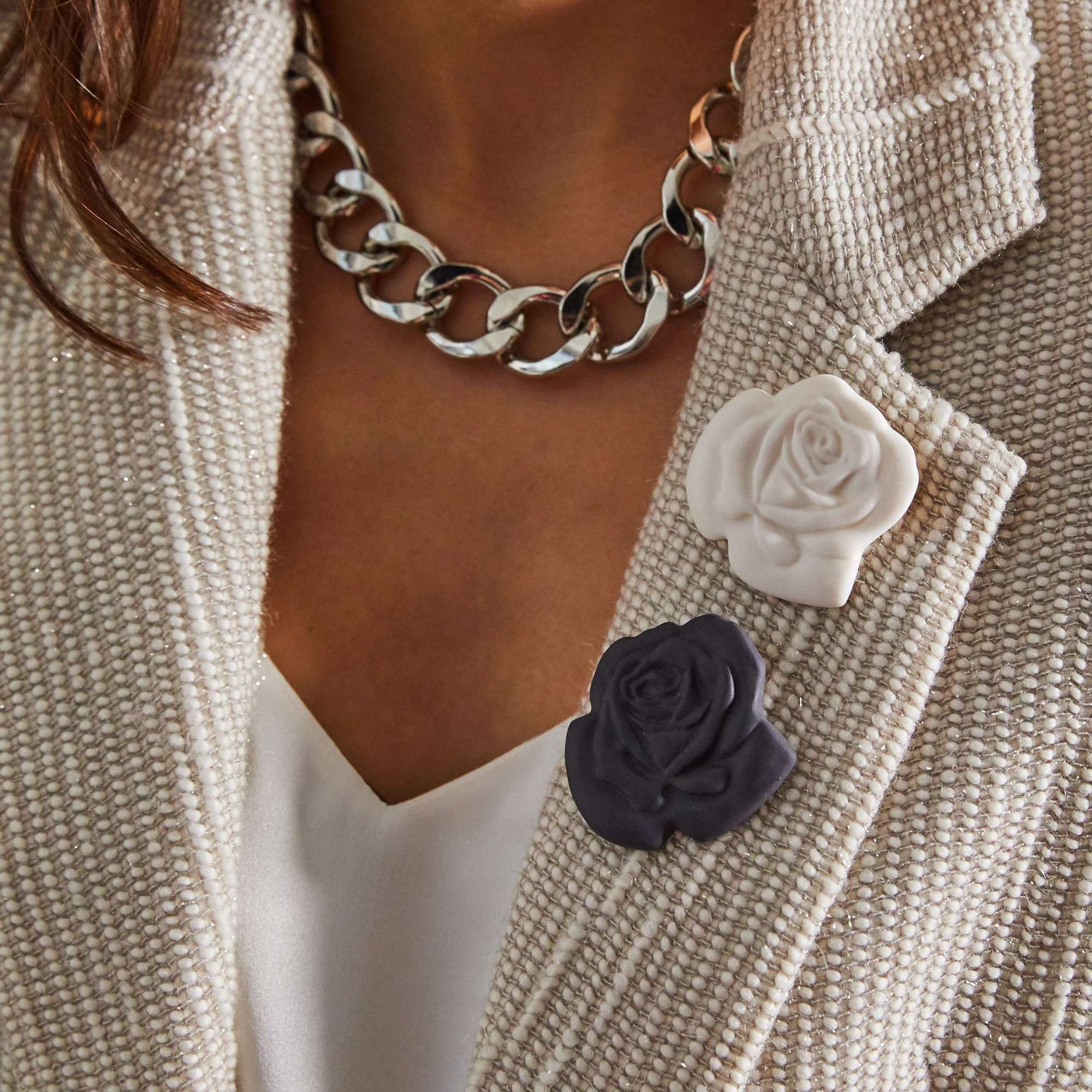 Брошь “Арома Роза” черная матовая