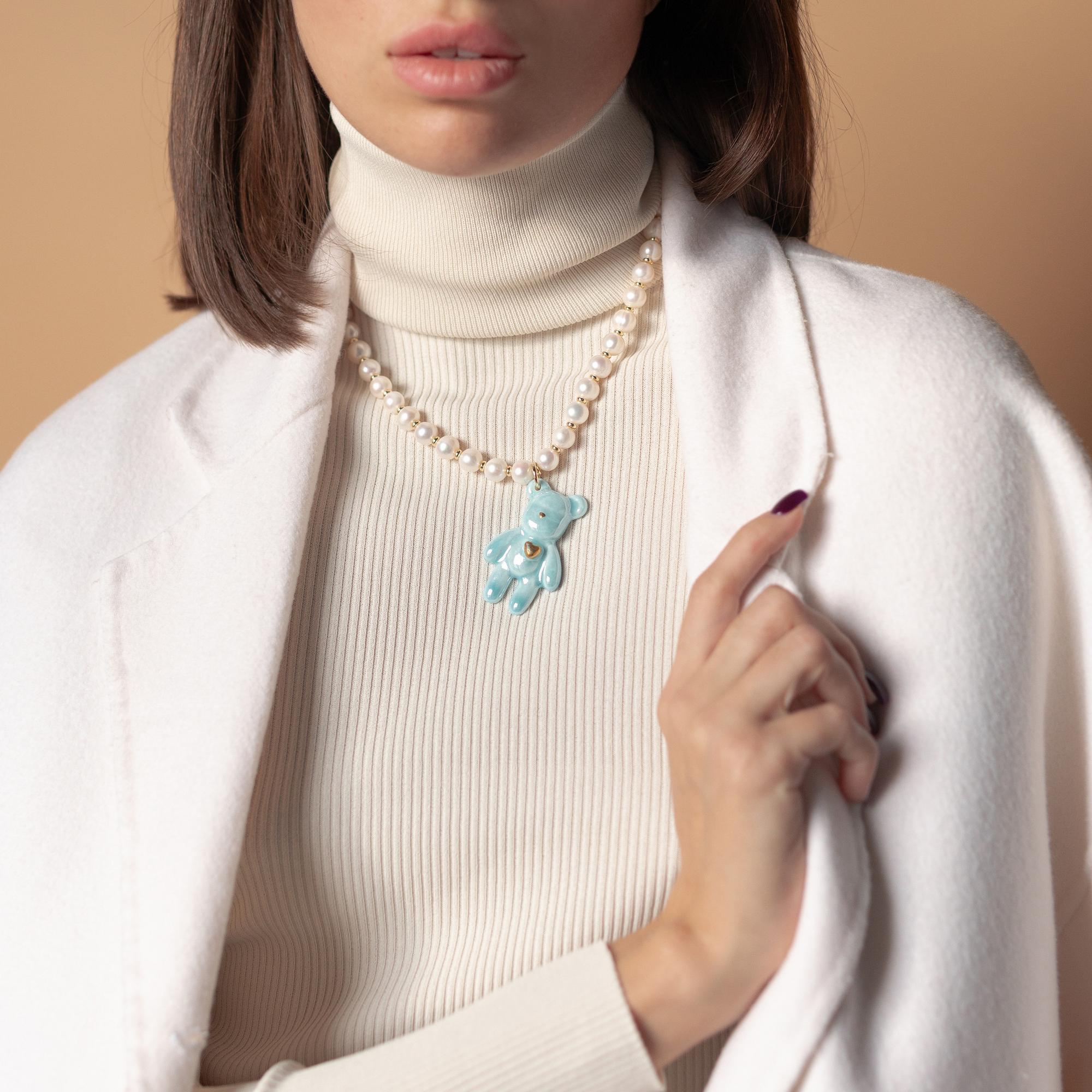 Колье Мишка небесно-голубой с натуральным жемчугом
